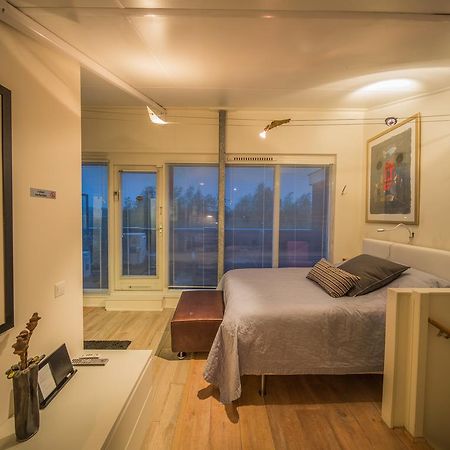 Sleep At Slim Amsterdam Bed and Breakfast Εξωτερικό φωτογραφία
