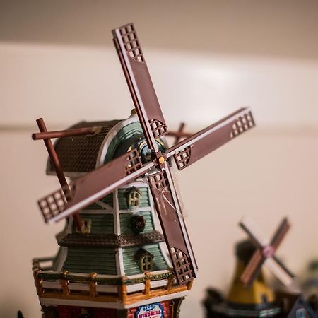 Sleep At Slim Amsterdam Bed and Breakfast Εξωτερικό φωτογραφία