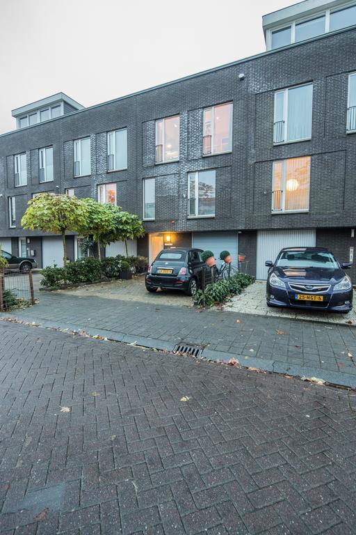 Sleep At Slim Amsterdam Bed and Breakfast Εξωτερικό φωτογραφία